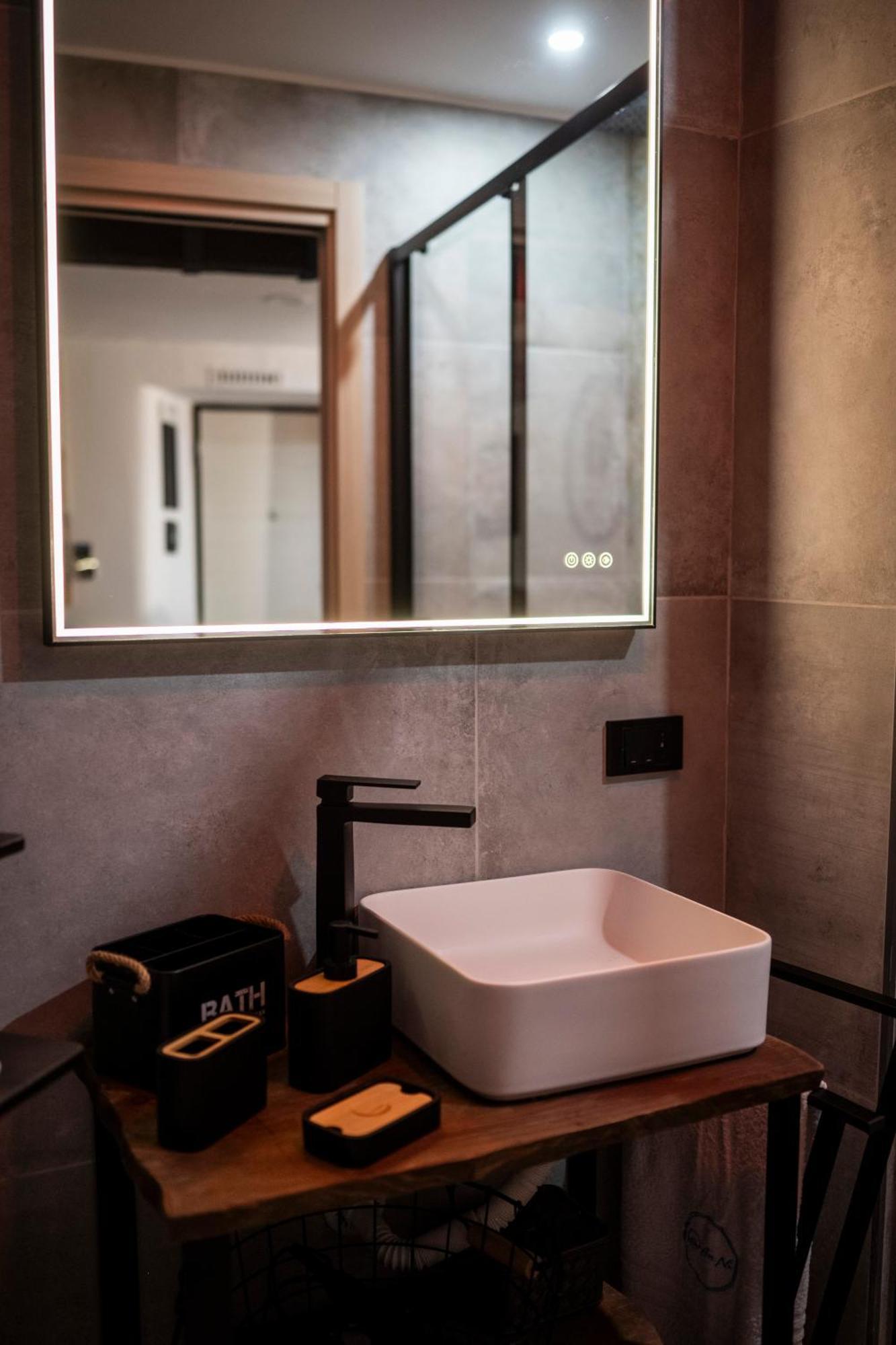 Anni Apartment Salerno Zewnętrze zdjęcie
